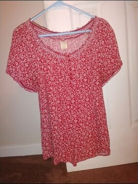 2/$13 Deals Faded Glory Red Short-Sleeve Floral Peasant Top